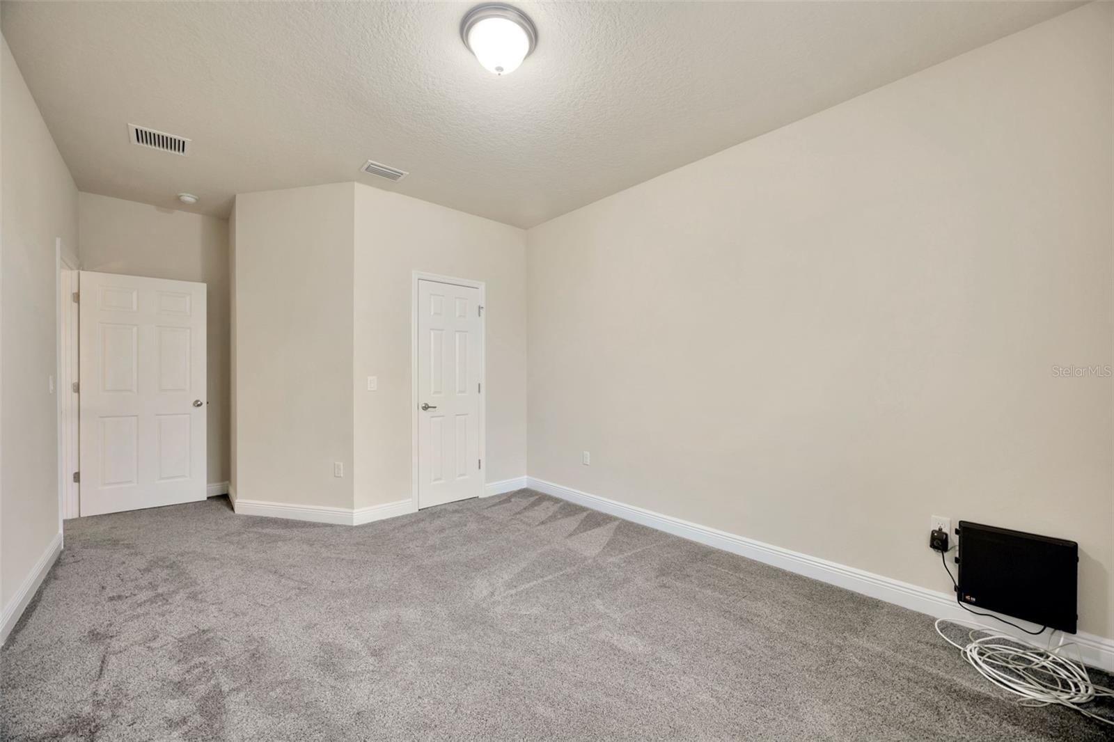 Image 57 of 81 For 1229 Hillandale Reserve Drive