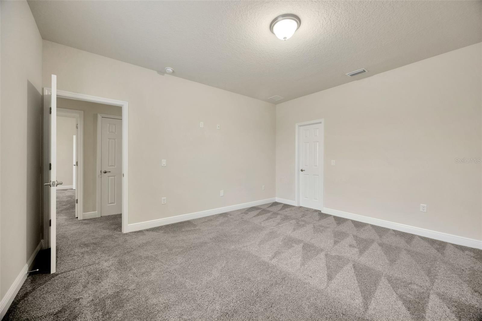 Image 59 of 81 For 1229 Hillandale Reserve Drive