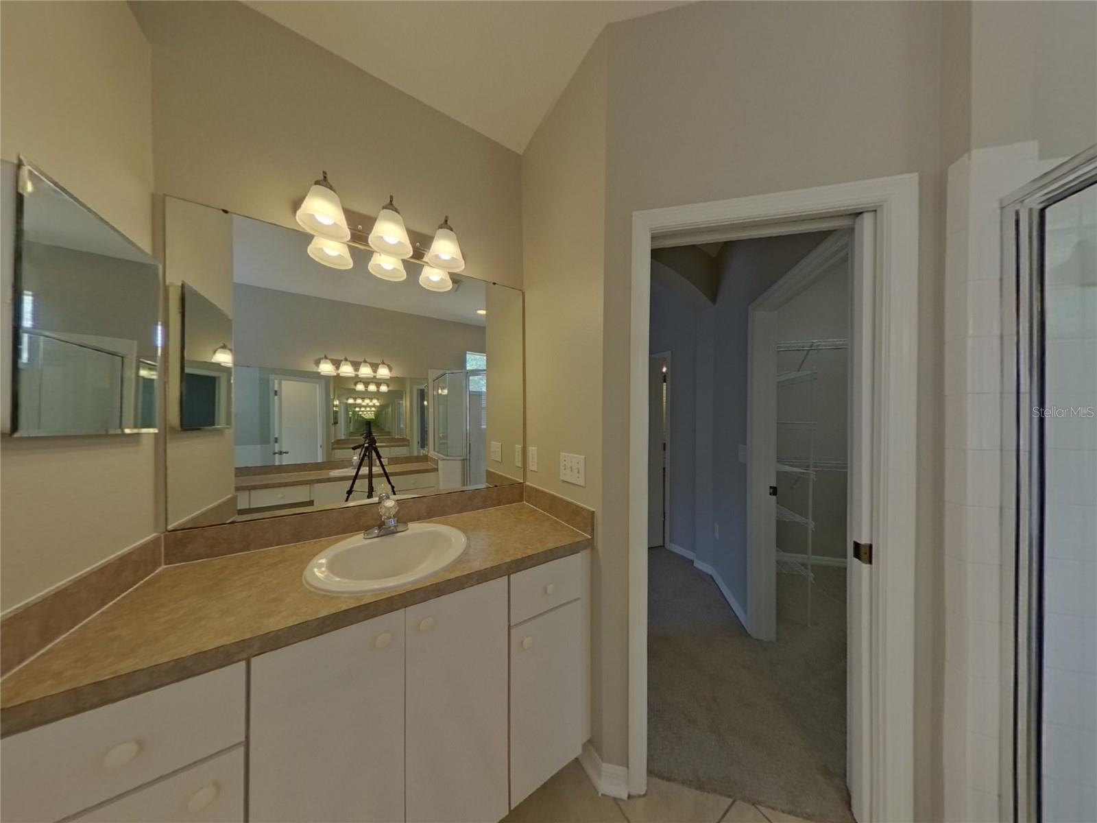 Image 11 of 17 For 6225 Kiteridge Drive