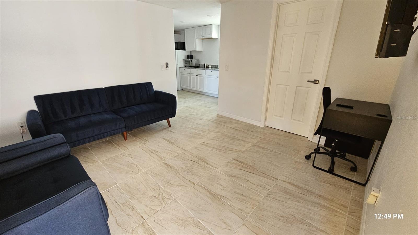 Image 13 of 15 For 6903 River Boulevard B