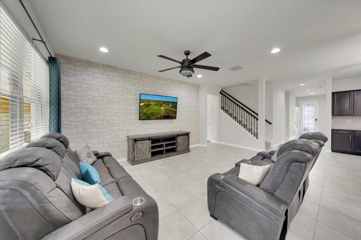 Image 11 of 41 For 1203 Custer Bayou Street
