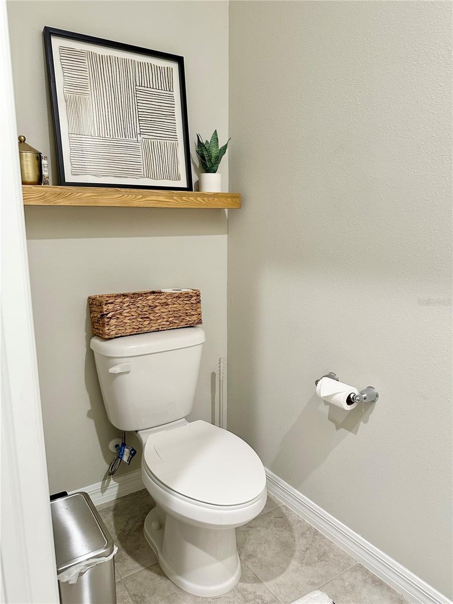 Image 11 of 29 For 2717 Chestnut Creek Place