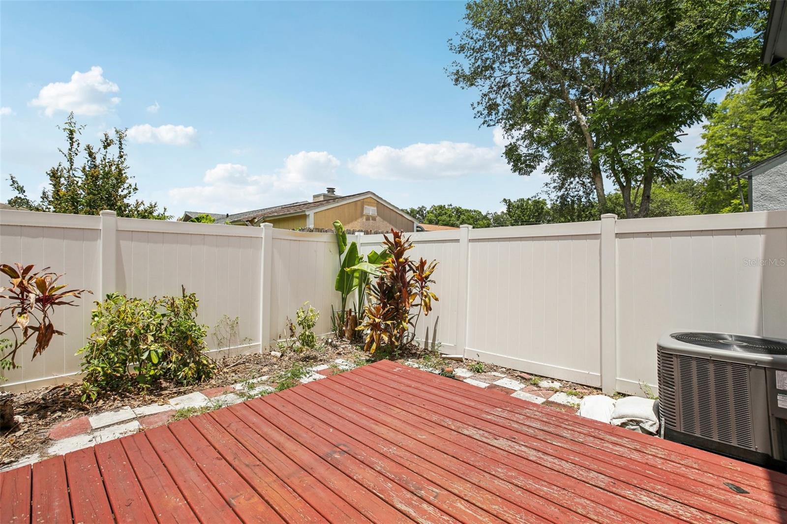 Image 31 of 31 For 16076 Dawnview Drive