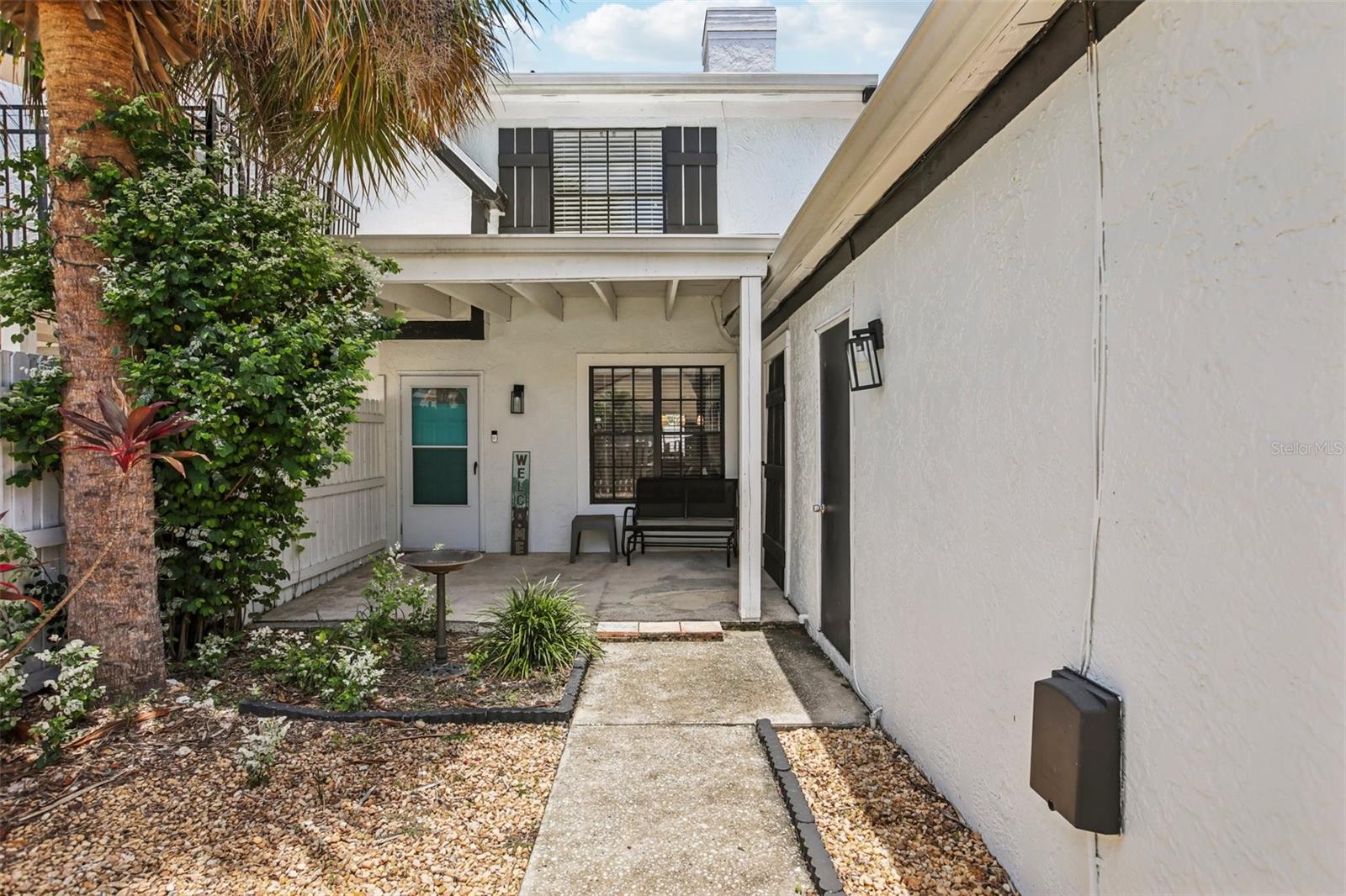 Image 8 of 31 For 16076 Dawnview Drive