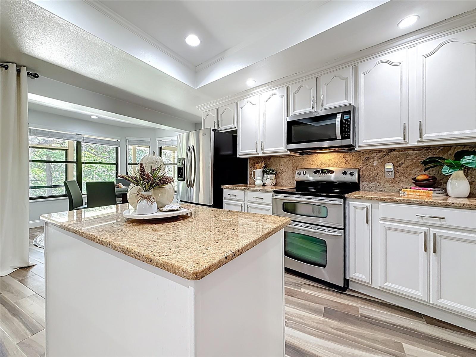 Image 12 of 52 For 66 Bay Woods Drive