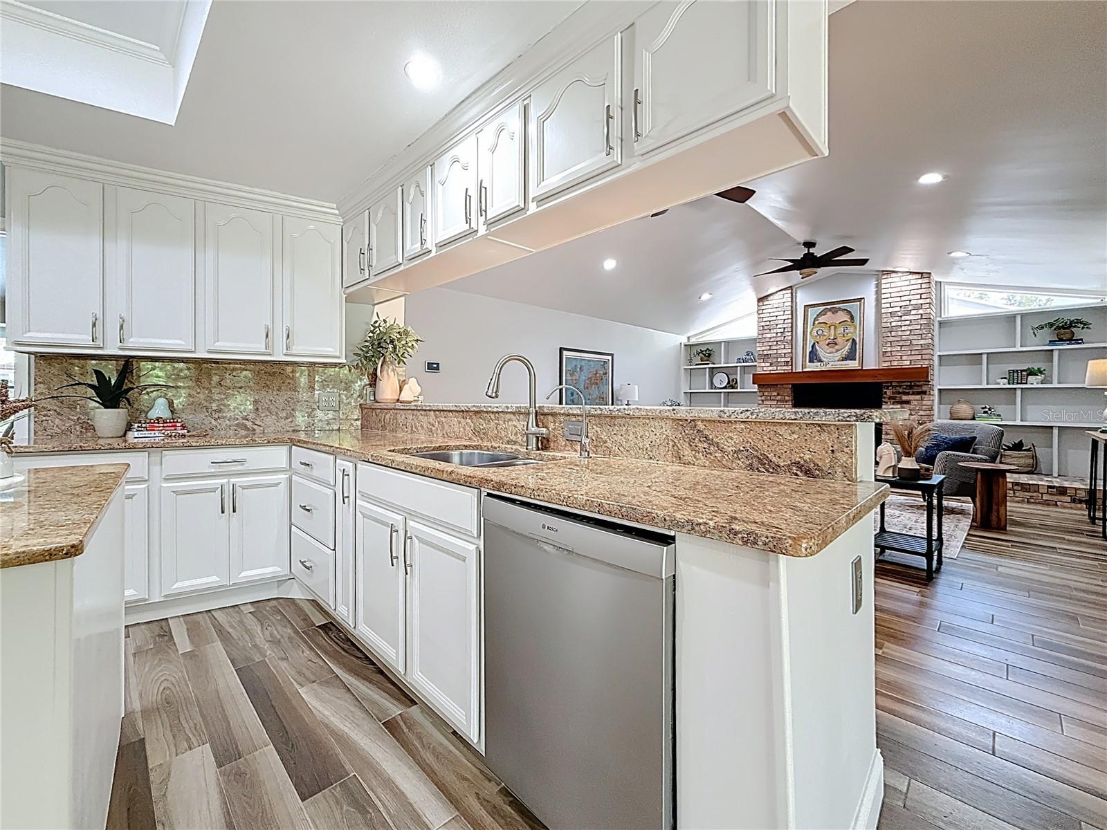 Image 14 of 52 For 66 Bay Woods Drive