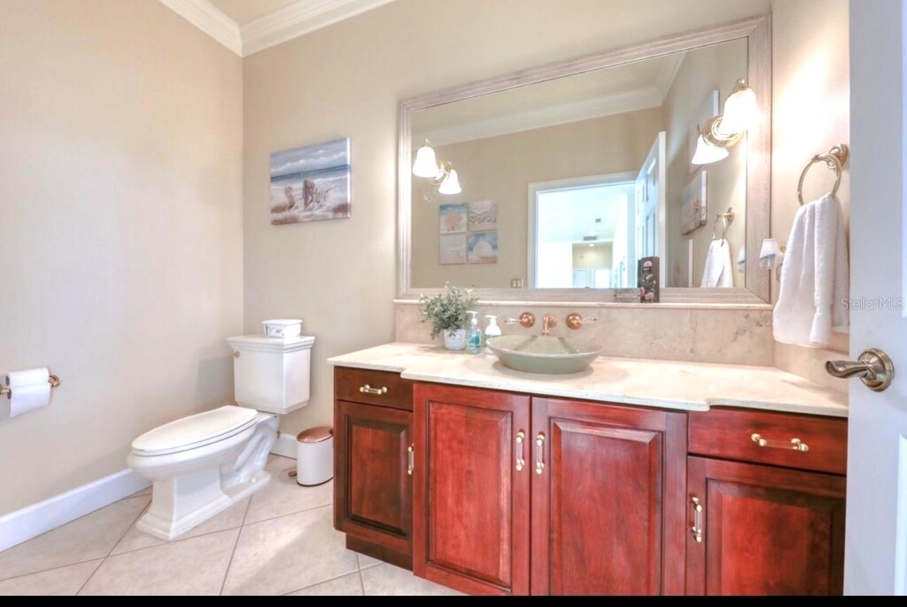Image 16 of 47 For 514 Harbor Drive N