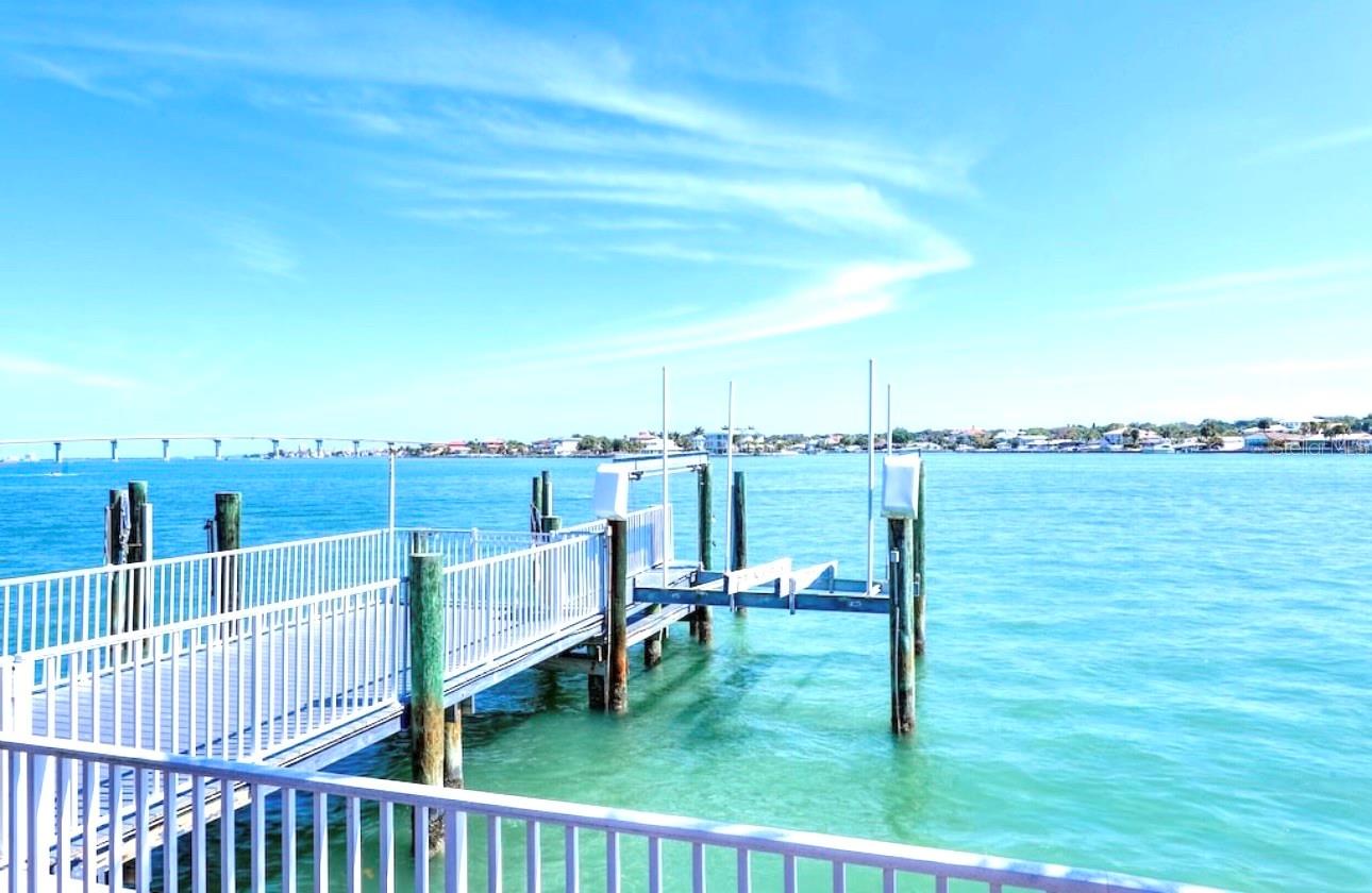 Image 31 of 47 For 514 Harbor Drive N