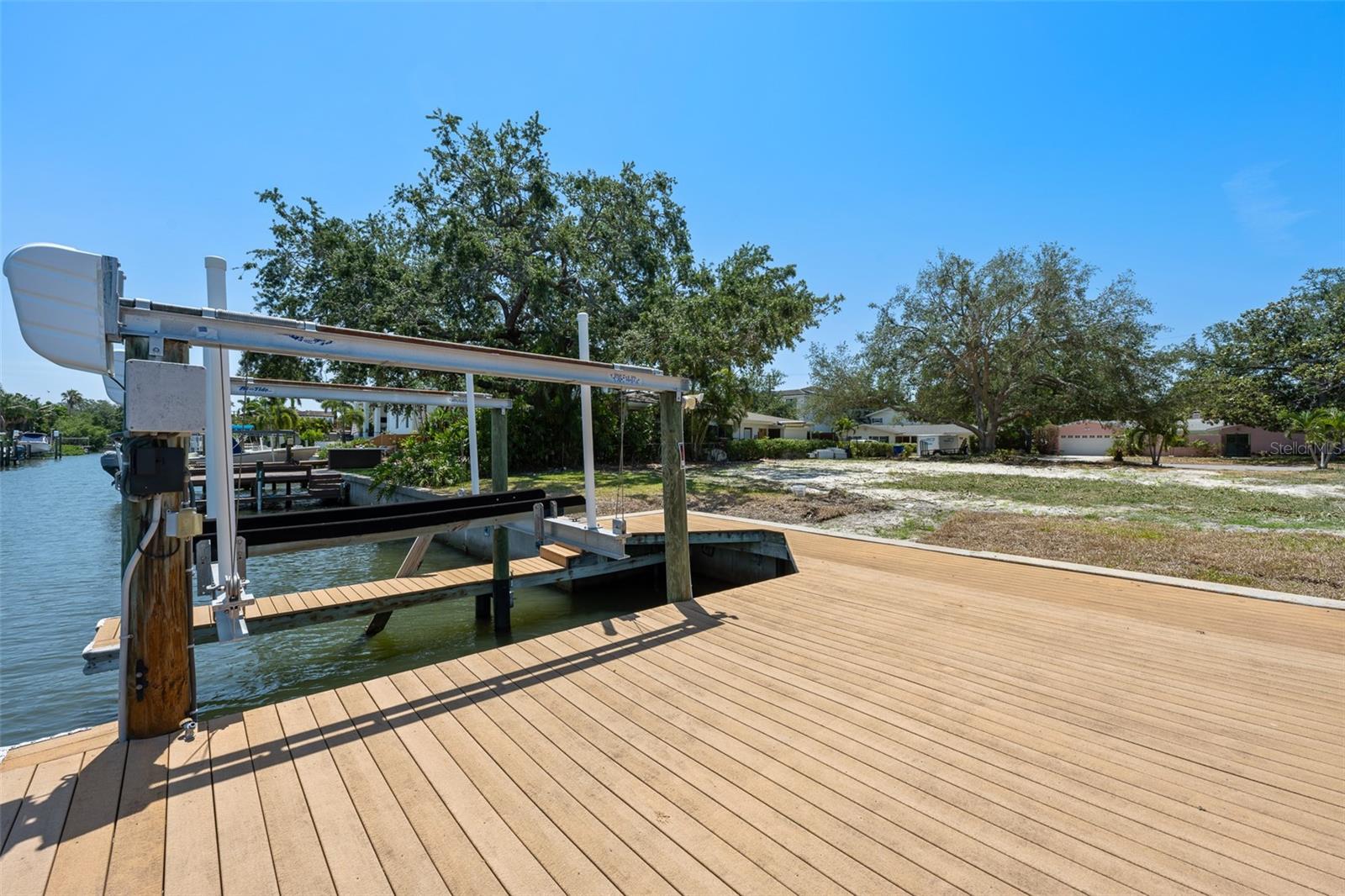Image 12 of 27 For 4927 San Rafael Street