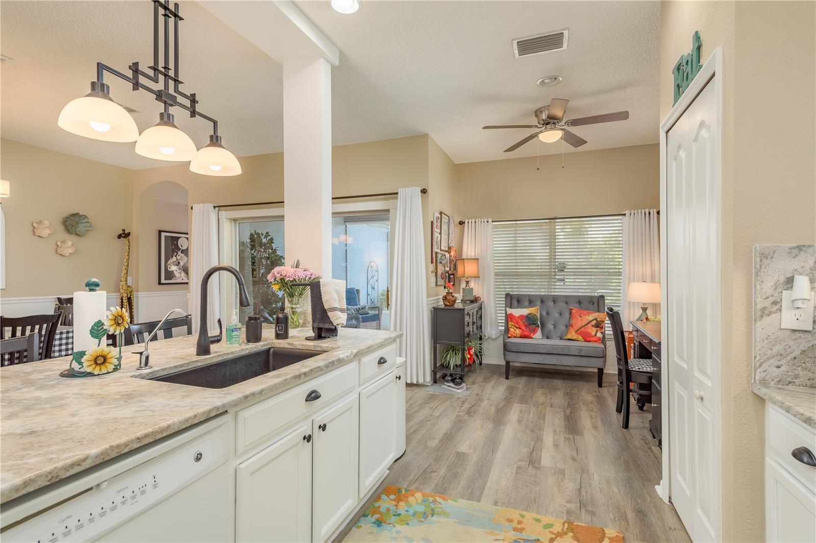 Image 60 of 90 For 2747 Wood Pointe Drive