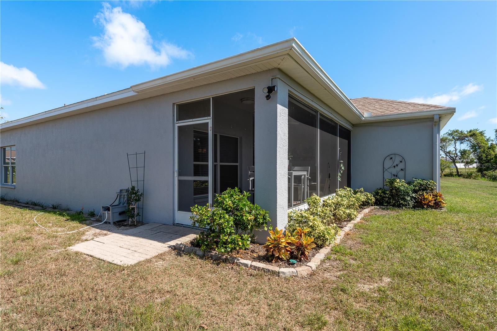 Image 74 of 90 For 2747 Wood Pointe Drive