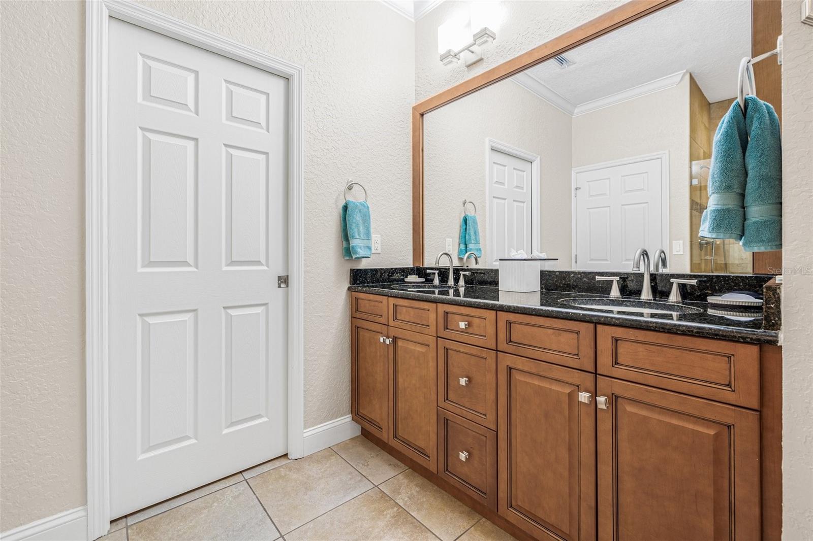 Image 17 of 50 For 6627 Date Palm Avenue S