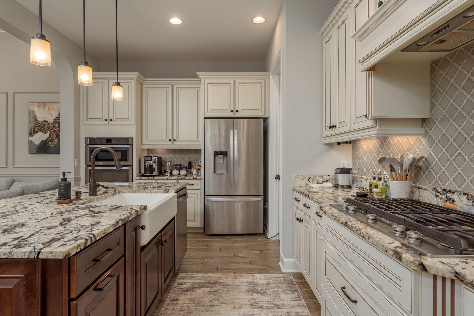 Image 17 of 75 For 4583 Barletta Court