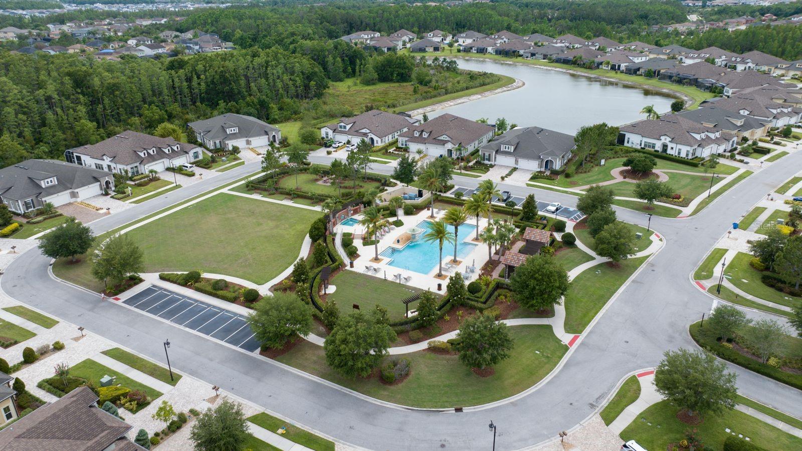 Image 40 of 75 For 4583 Barletta Court