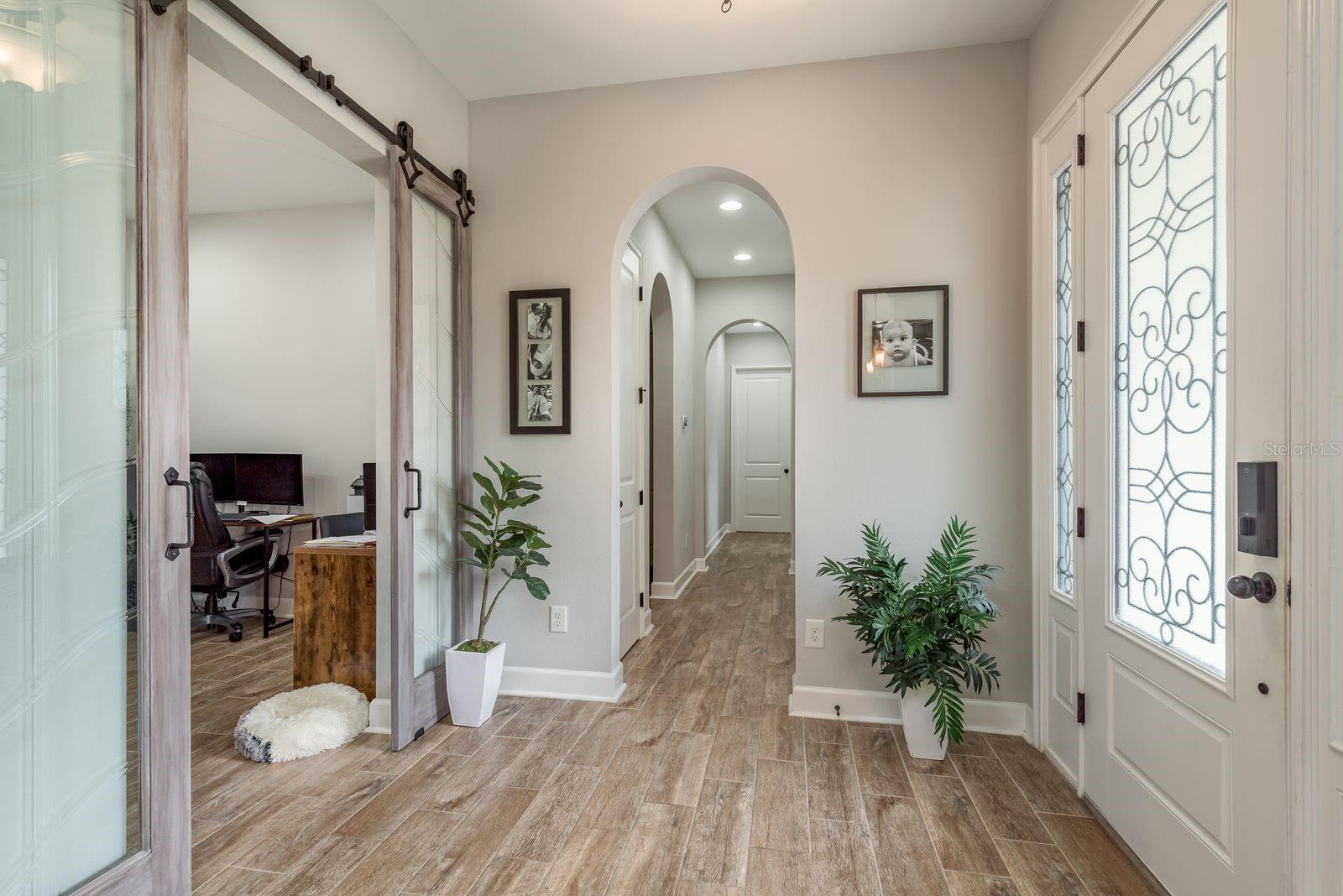 Image 9 of 75 For 4583 Barletta Court