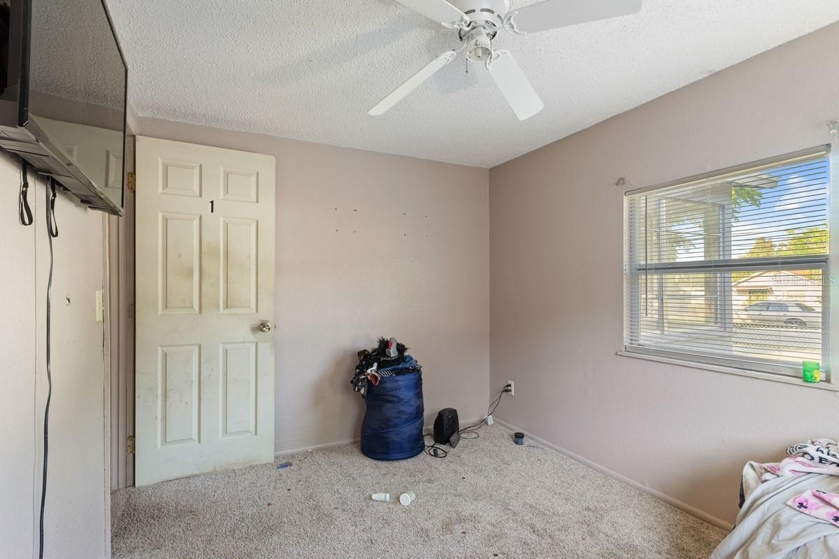 Image 19 of 20 For 1224 Delaware Avenue