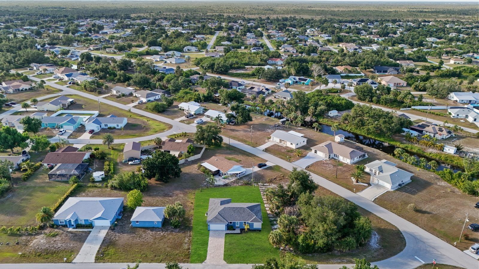 Image 4 of 21 For 11369 Gulfstream Boulevard