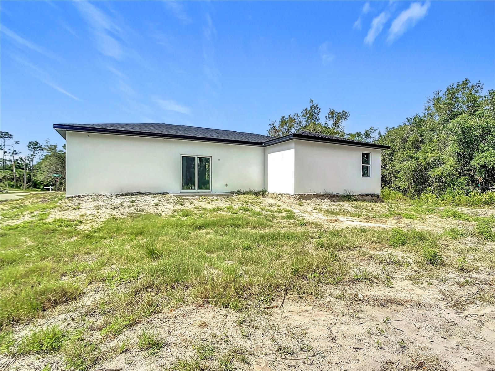 Image 24 of 27 For 16134 Libourn Avenue