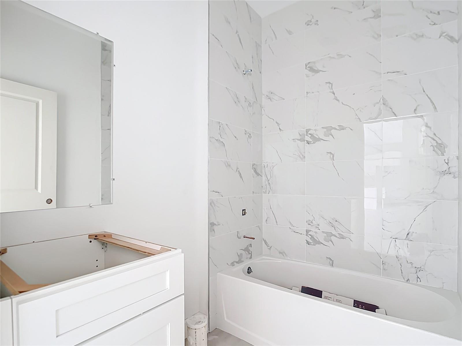 Image 9 of 27 For 16134 Libourn Avenue