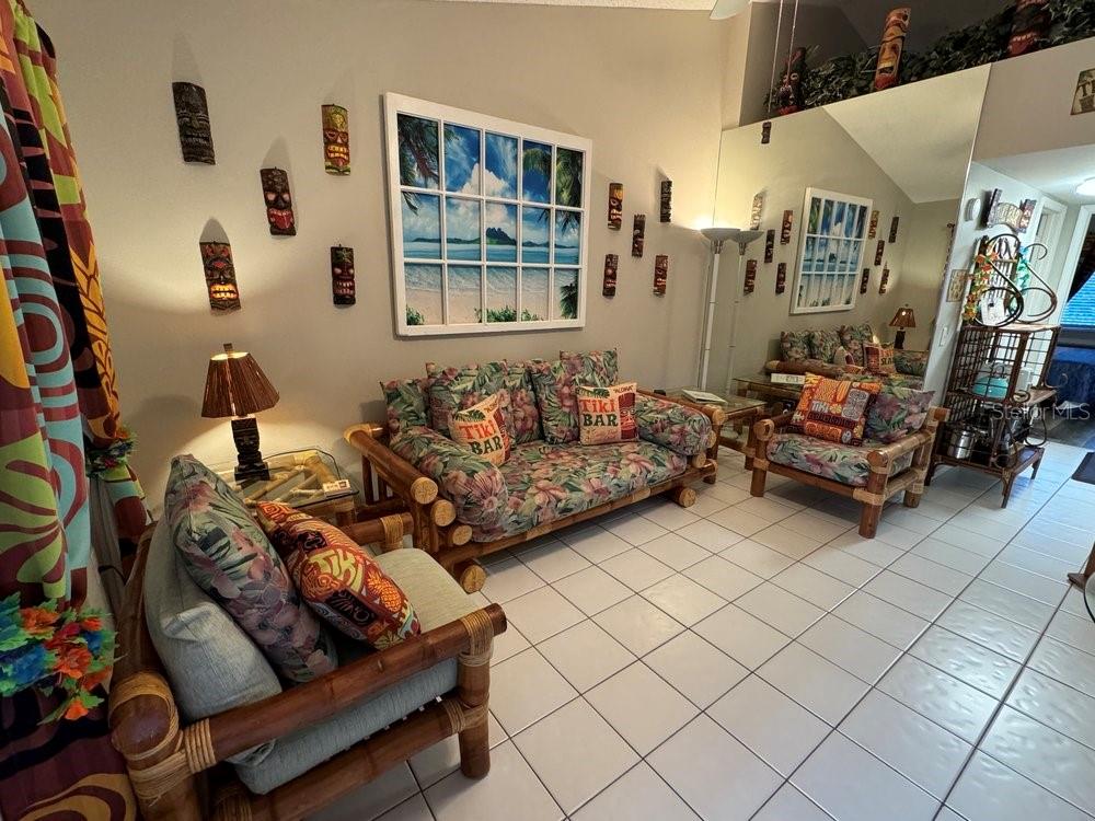 Image 6 of 12 For 1865 Mazo Manor J-02