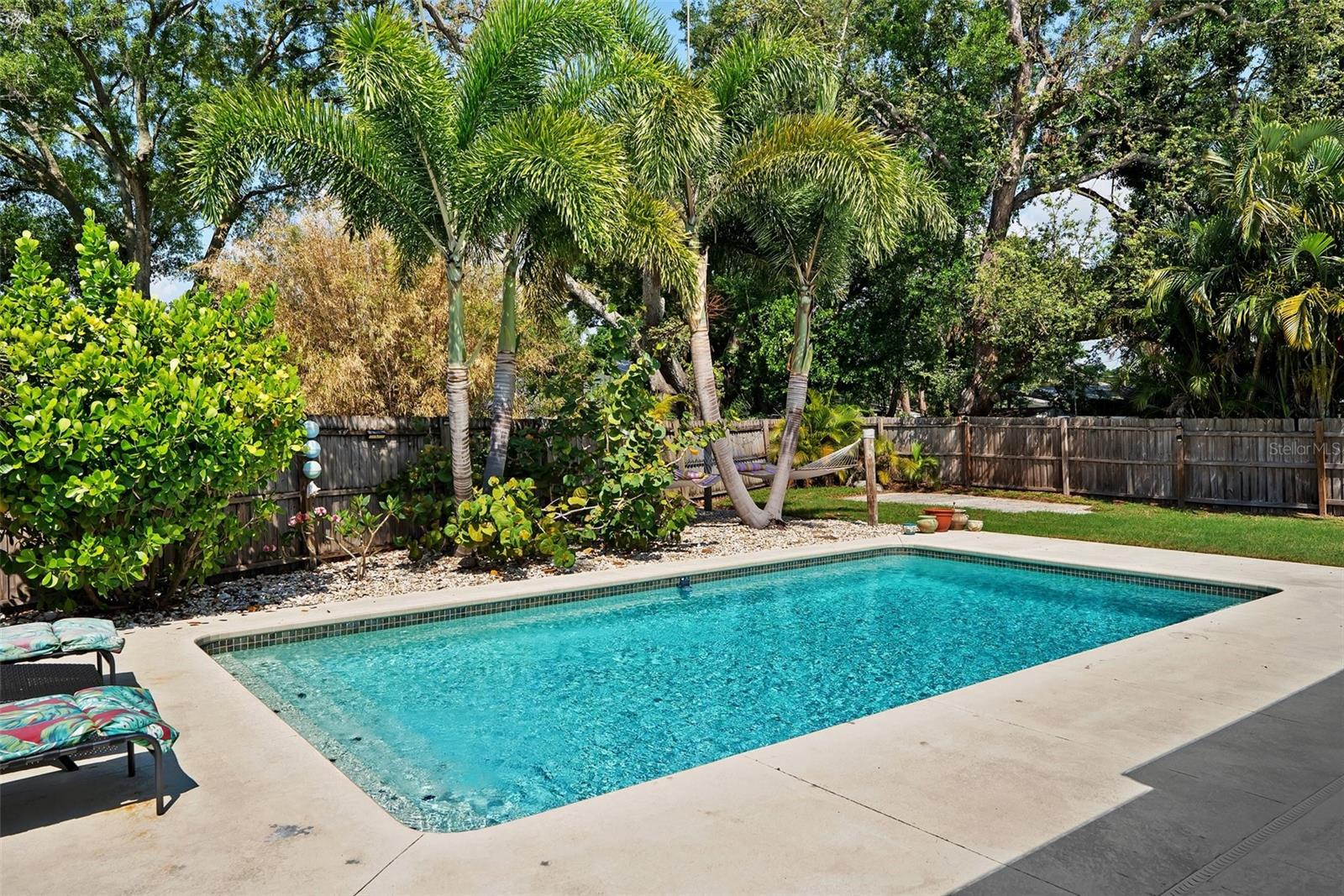 Image 36 of 70 For 7304 Lakeside Boulevard