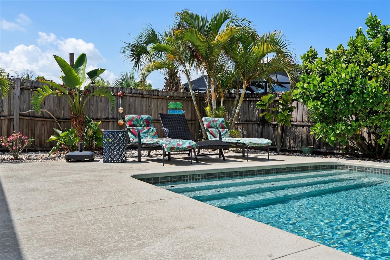 Image 39 of 70 For 7304 Lakeside Boulevard