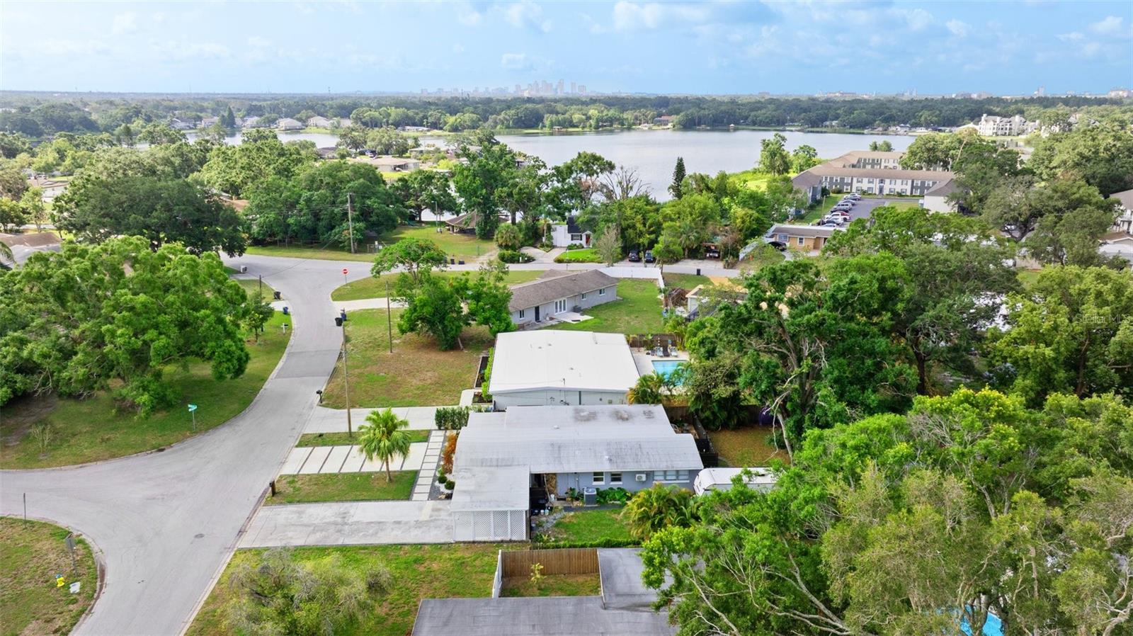 Image 63 of 70 For 7304 Lakeside Boulevard