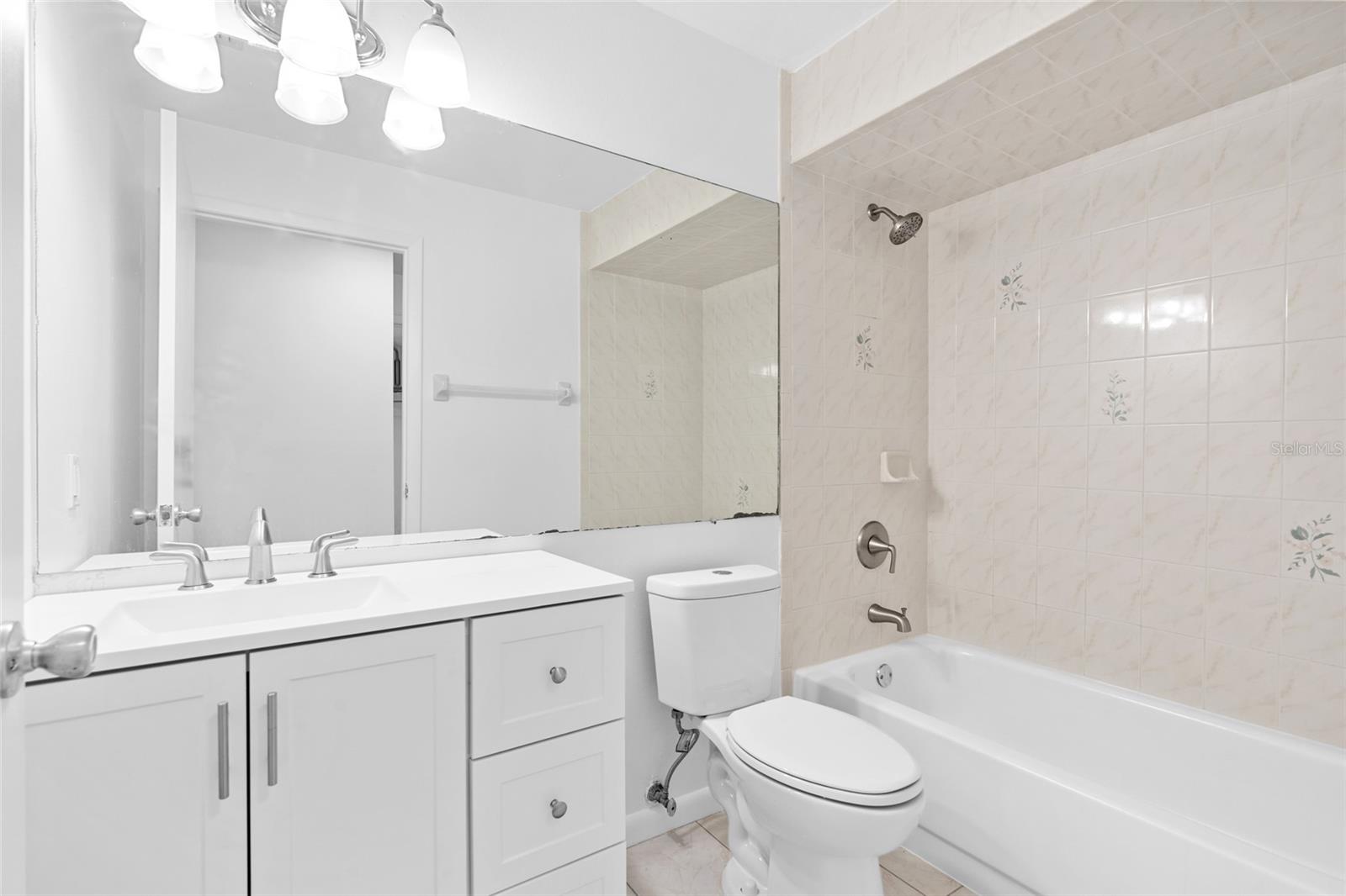 Image 15 of 28 For 4208 Flora Street