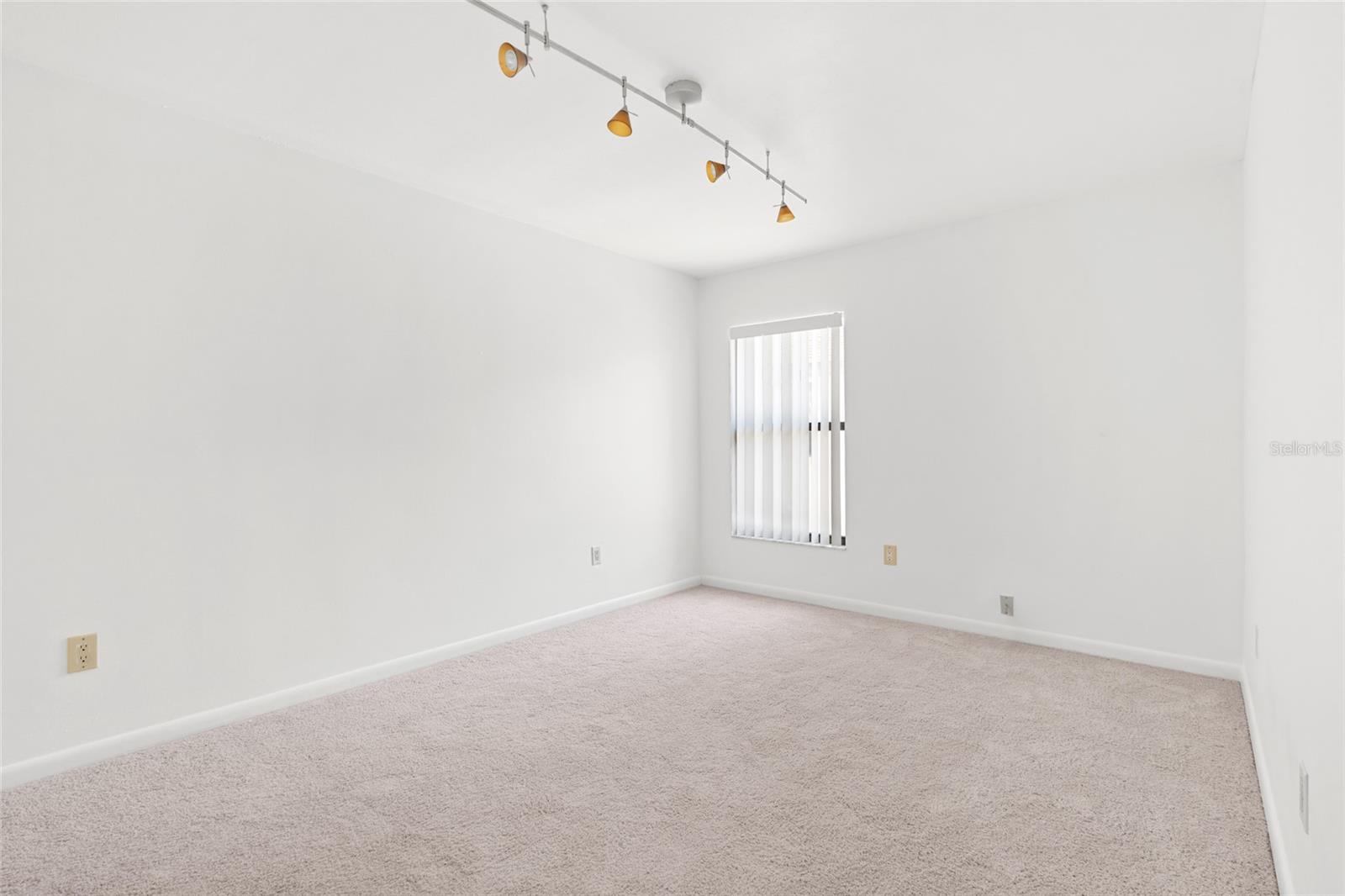 Image 19 of 28 For 4208 Flora Street