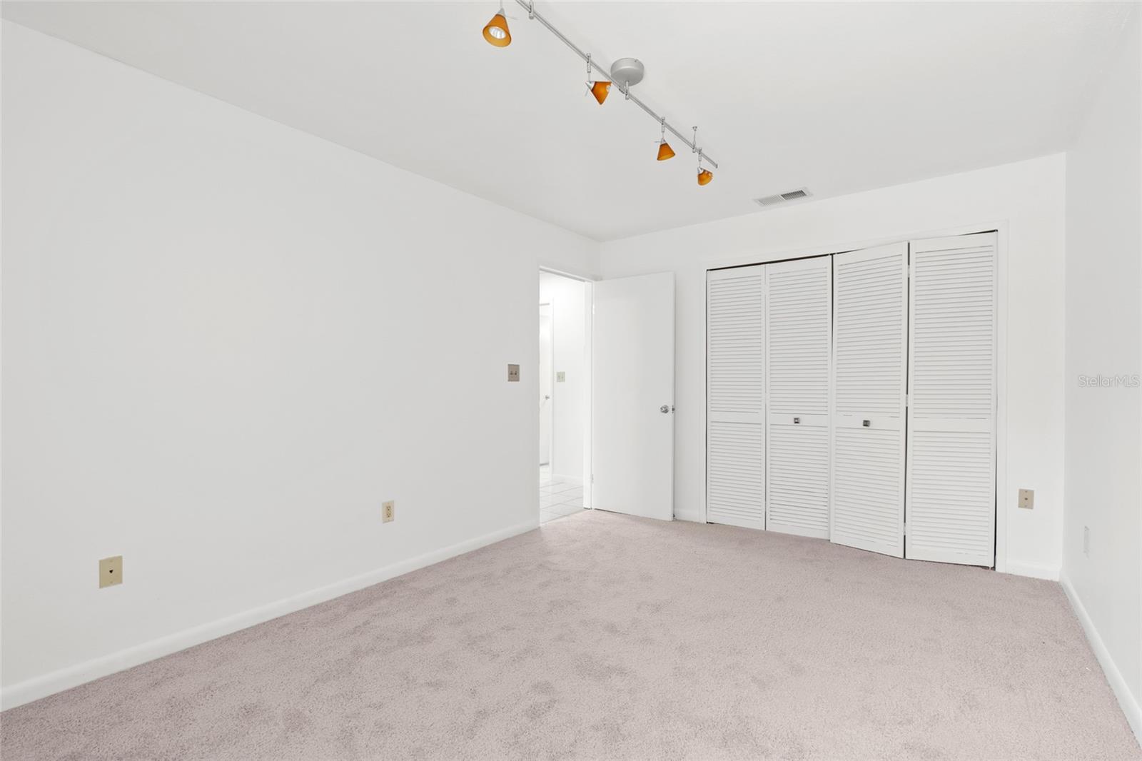 Image 20 of 28 For 4208 Flora Street