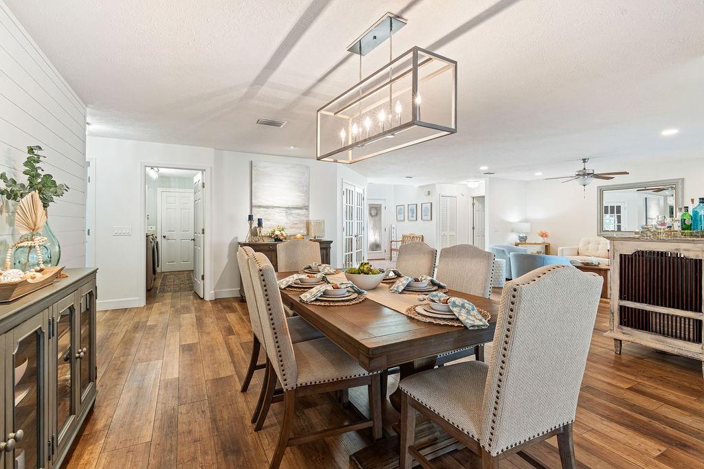 Image 12 of 99 For 6611 Surfside Boulevard