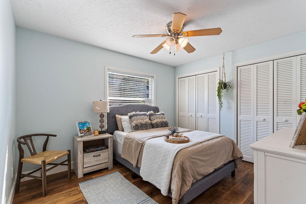 Image 24 of 99 For 6611 Surfside Boulevard