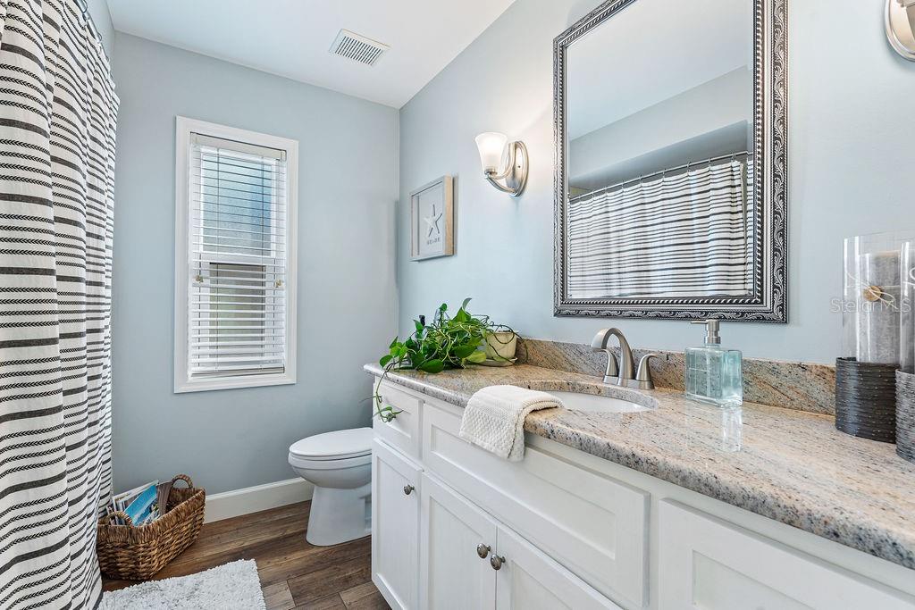 Image 40 of 99 For 6611 Surfside Boulevard