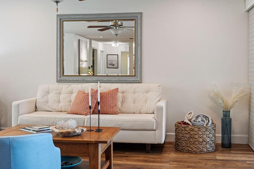 Image 7 of 99 For 6611 Surfside Boulevard