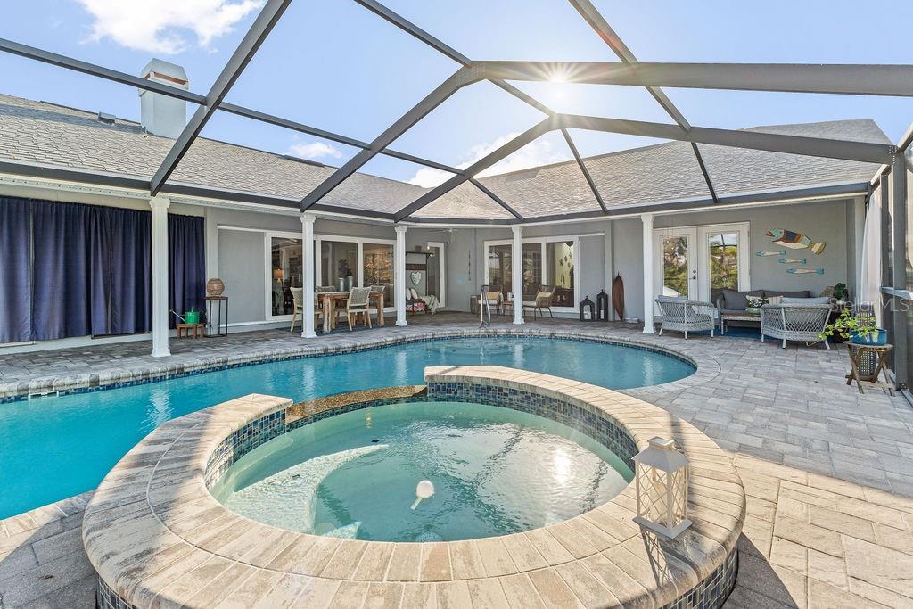 Image 75 of 99 For 6611 Surfside Boulevard