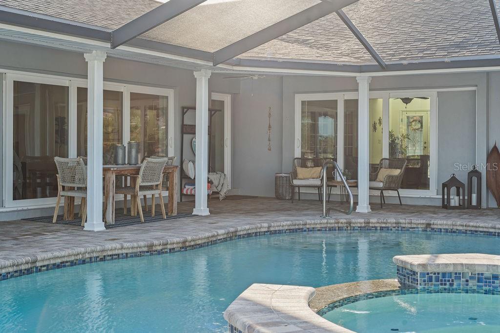 Image 78 of 99 For 6611 Surfside Boulevard