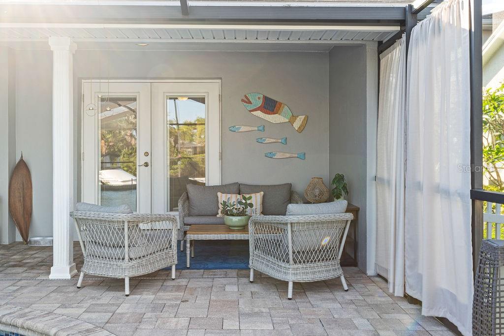 Image 90 of 99 For 6611 Surfside Boulevard