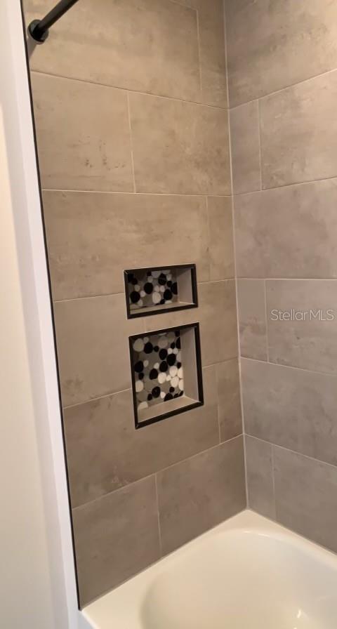 Image 33 of 37 For 7152 Sandy Lane