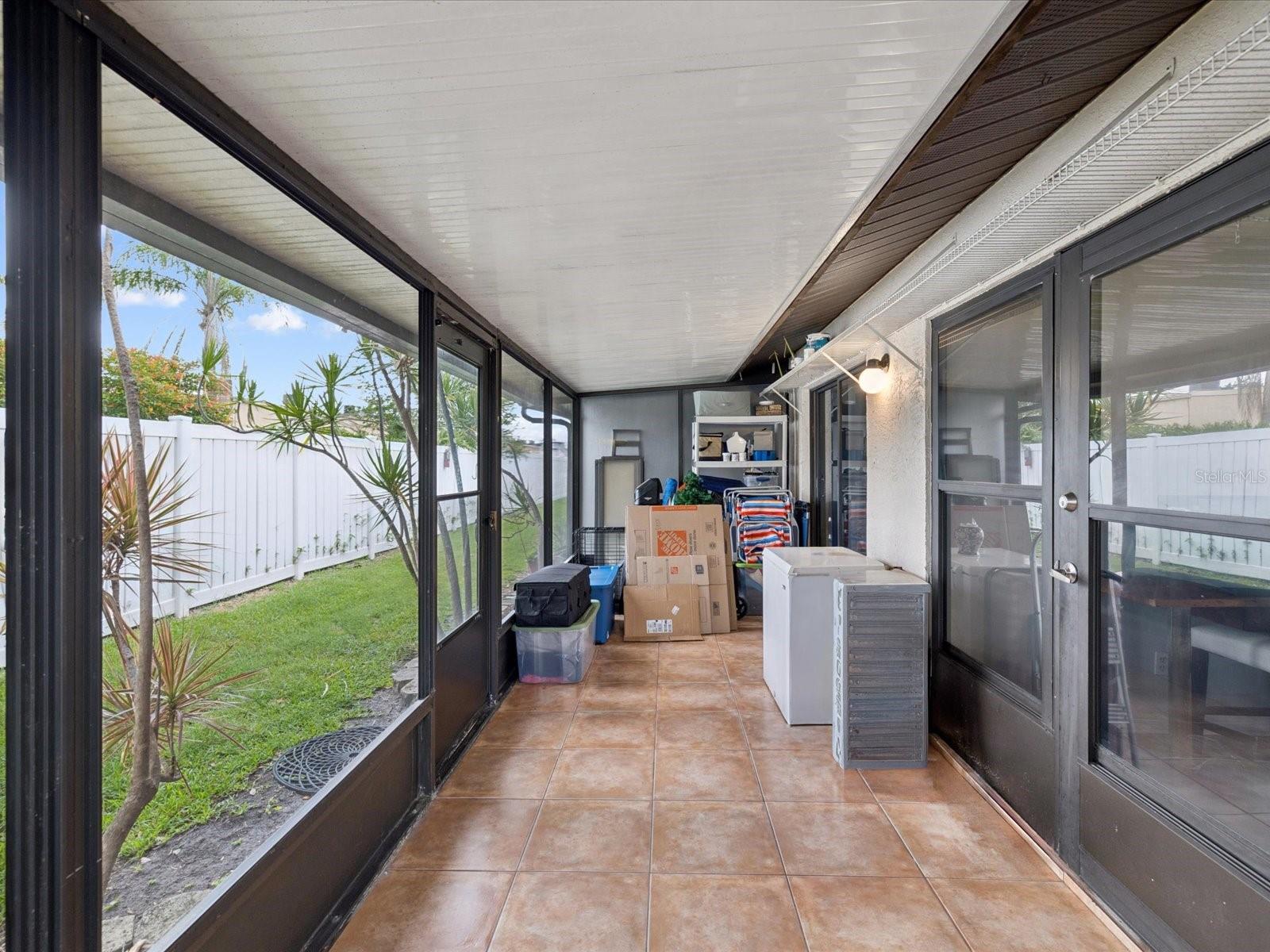 Listing photo id 26 for 7360 Ulmerton Road 18a