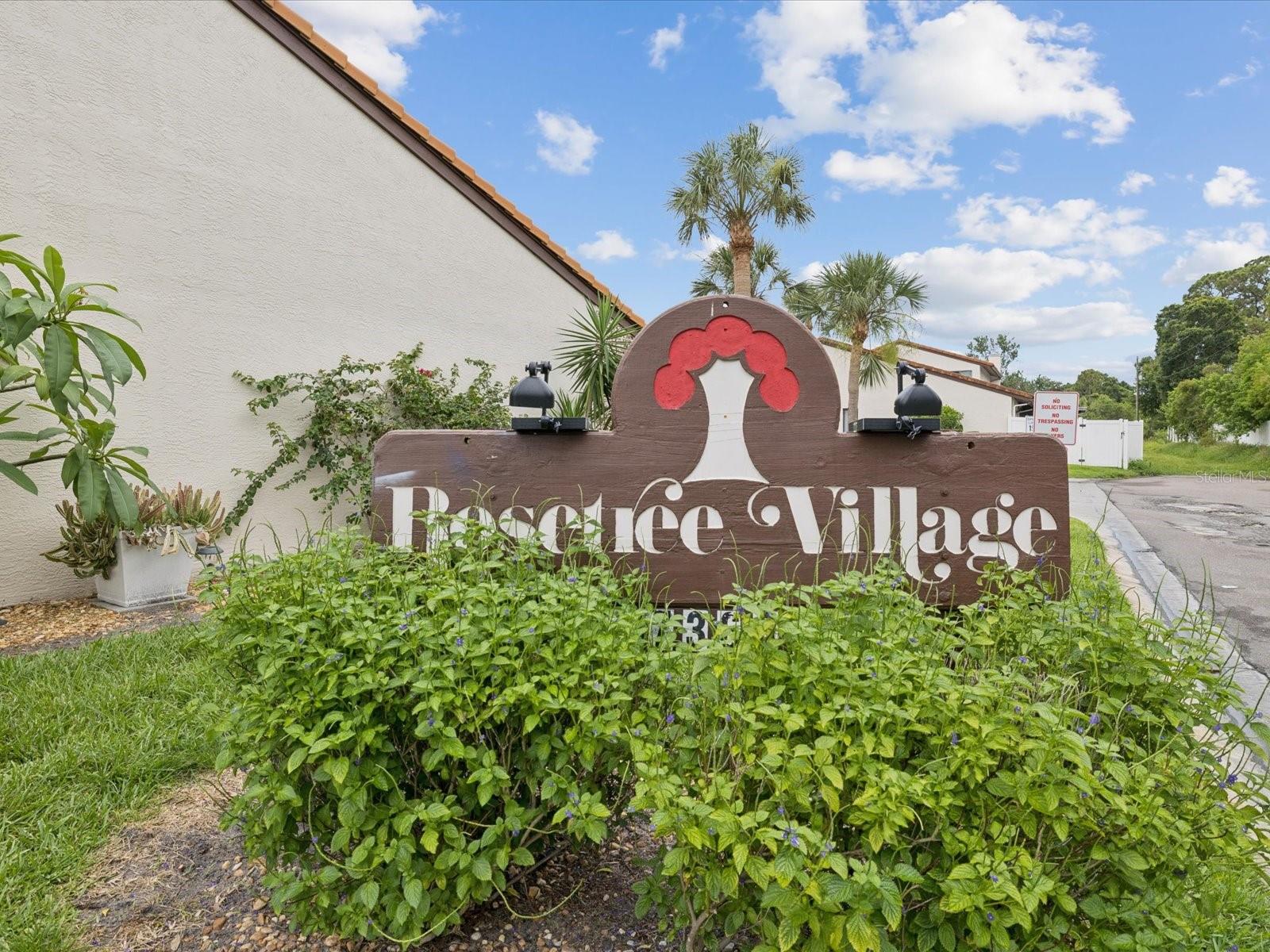 Listing photo id 30 for 7360 Ulmerton Road 18a