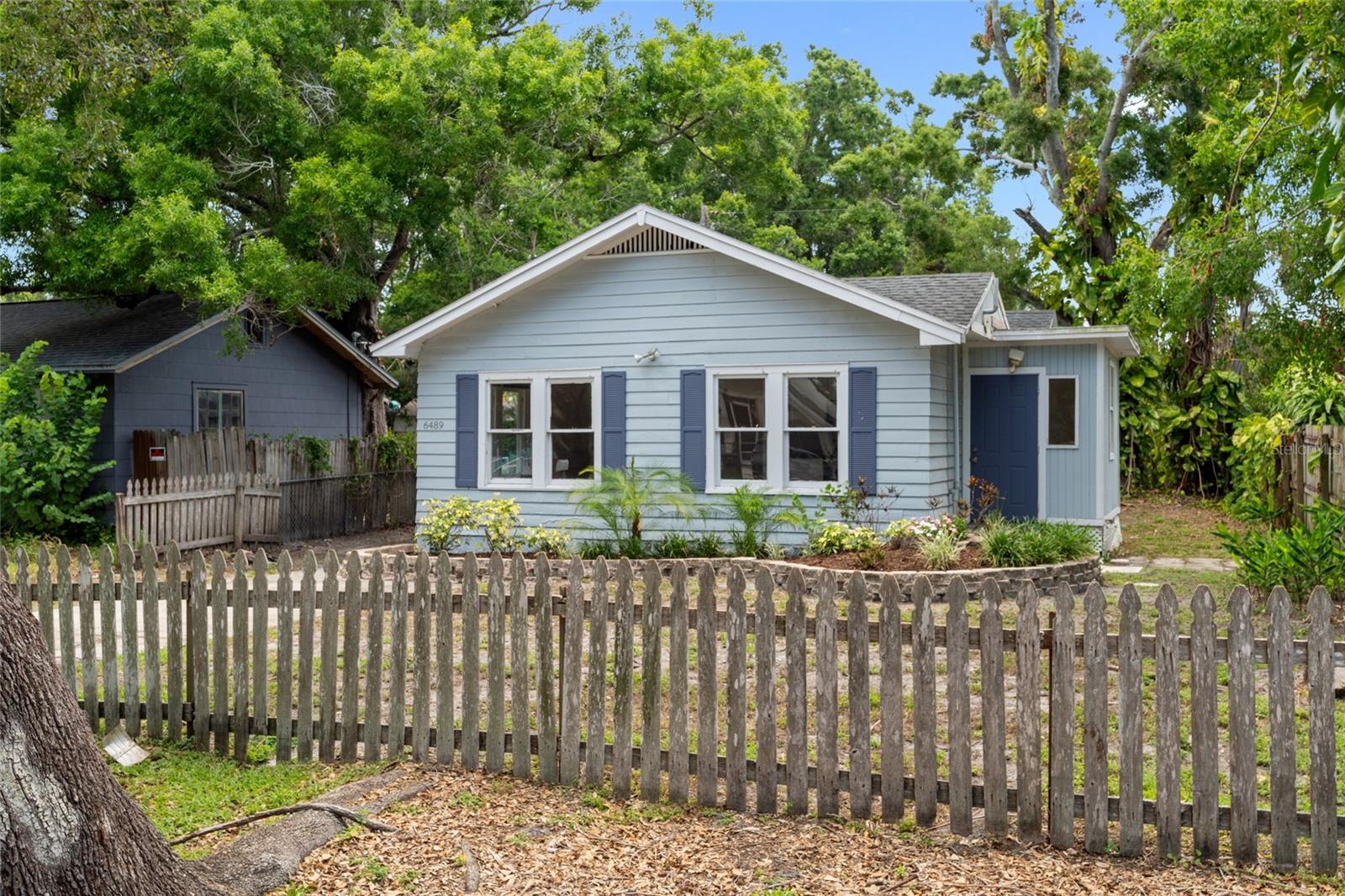Details for 6489 30th Street N, ST PETERSBURG, FL 33702