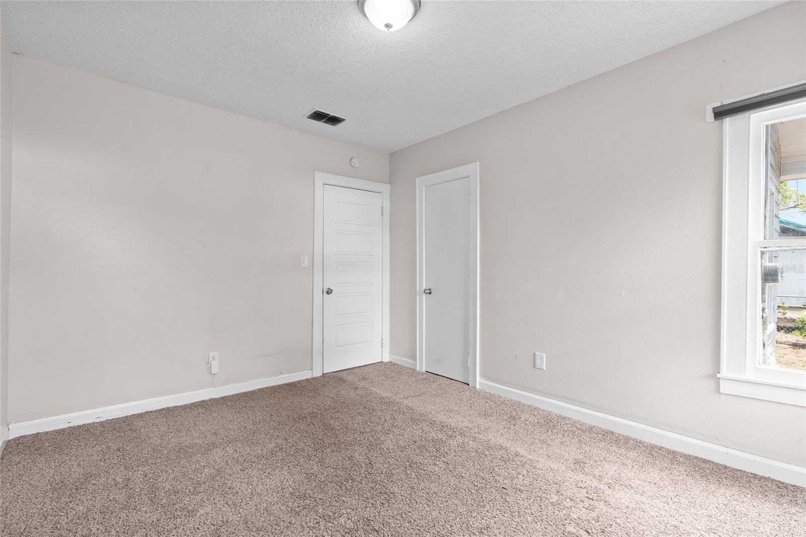 Image 13 of 39 For 6489 30th Street N