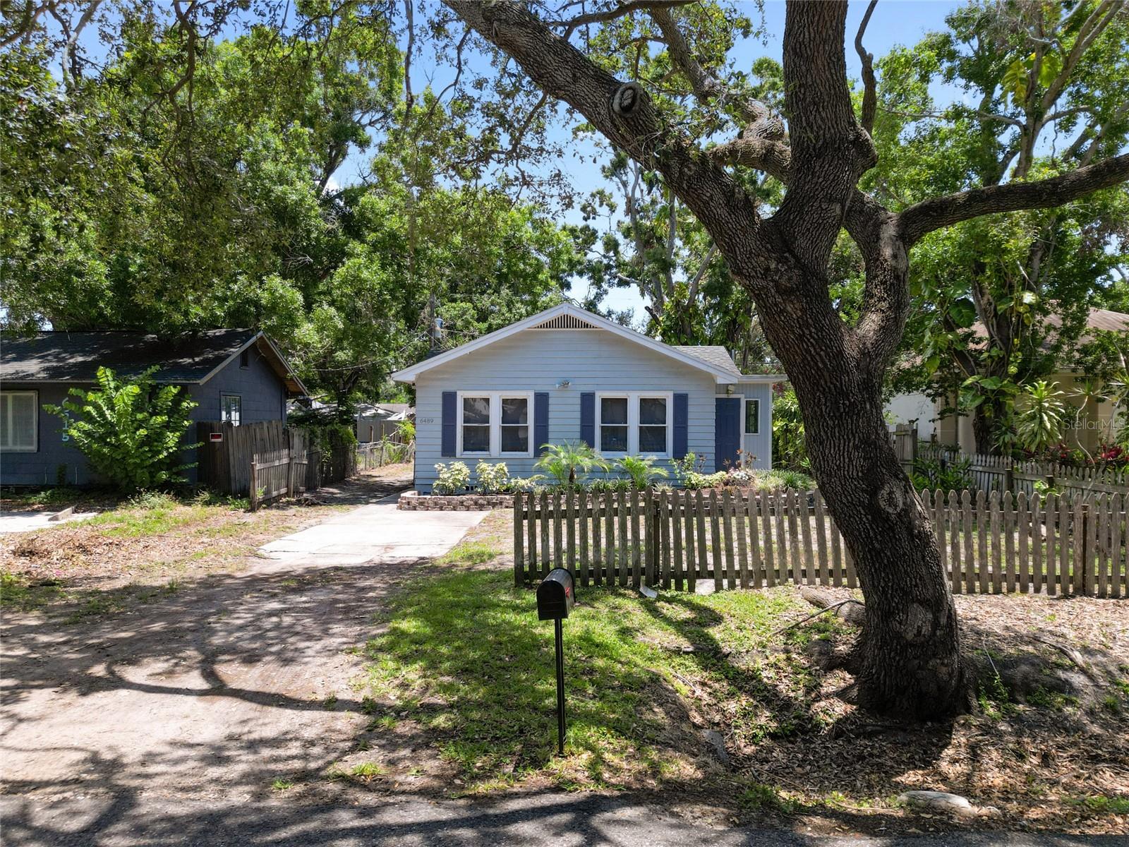Image 2 of 39 For 6489 30th Street N
