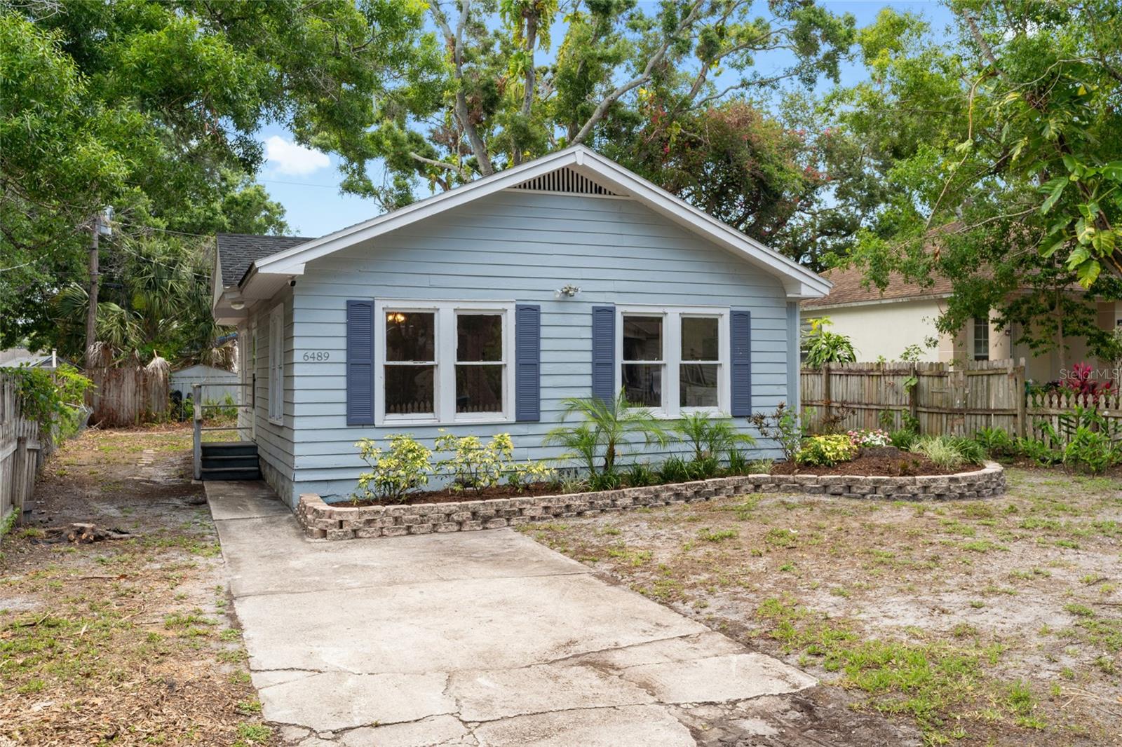 Image 26 of 39 For 6489 30th Street N