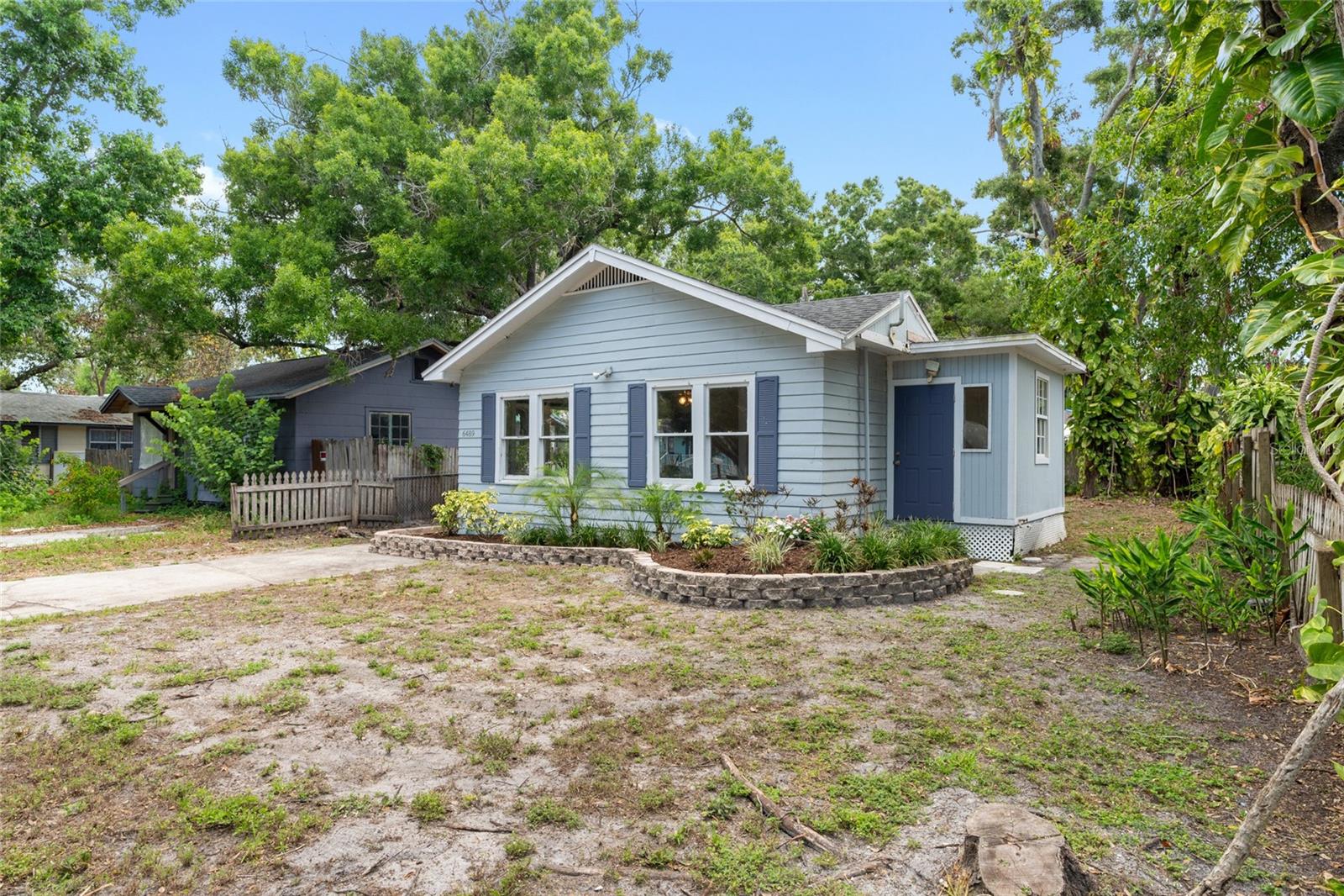 Image 3 of 39 For 6489 30th Street N