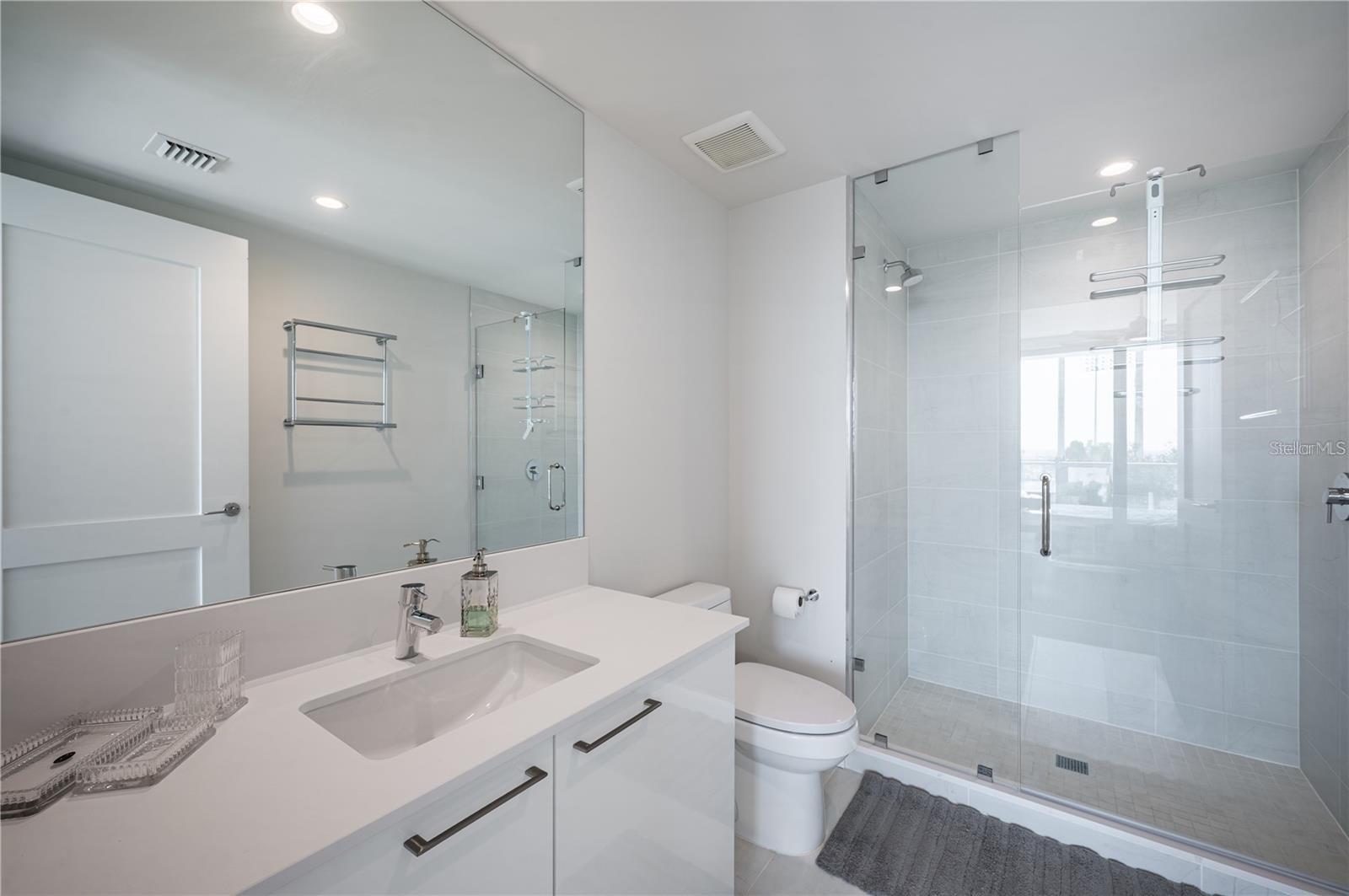 Image 31 of 60 For 301 1st Street S 402