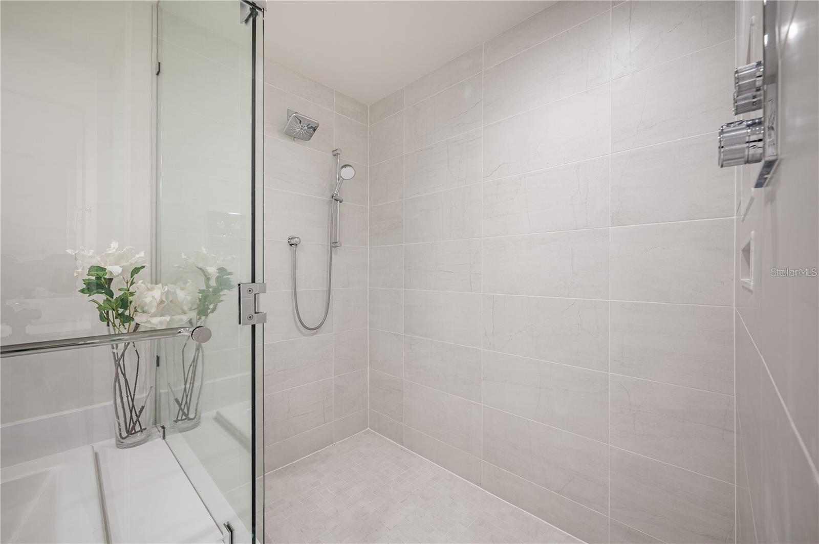 Image 35 of 60 For 301 1st Street S 402