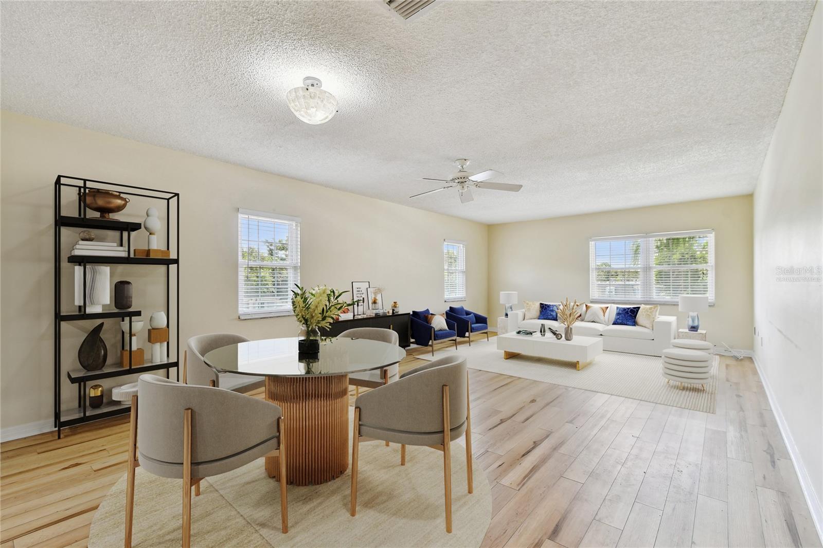Image 8 of 32 For 701 Poinsettia Road 340