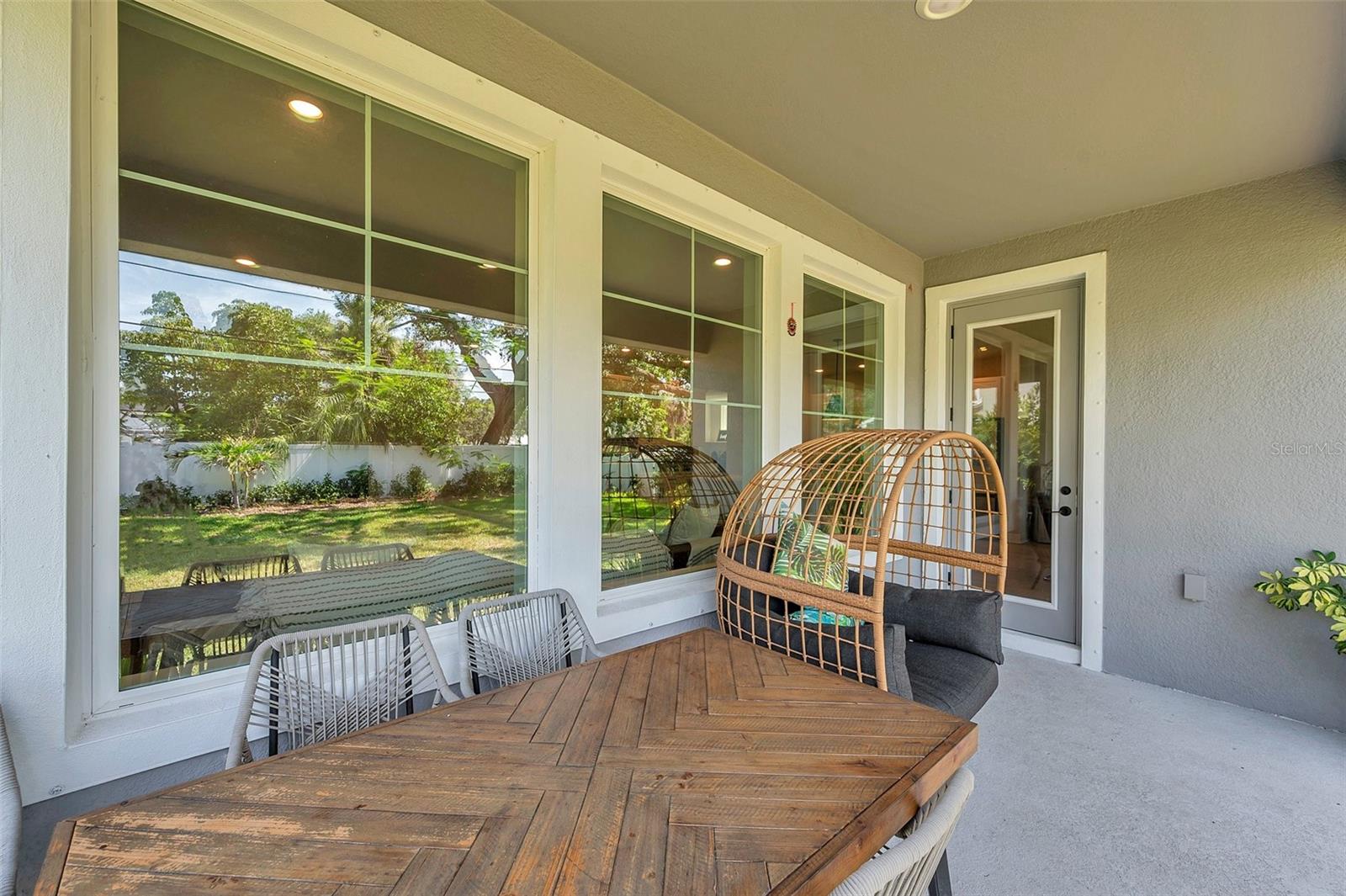 Image 11 of 67 For 8095 35th Ave N