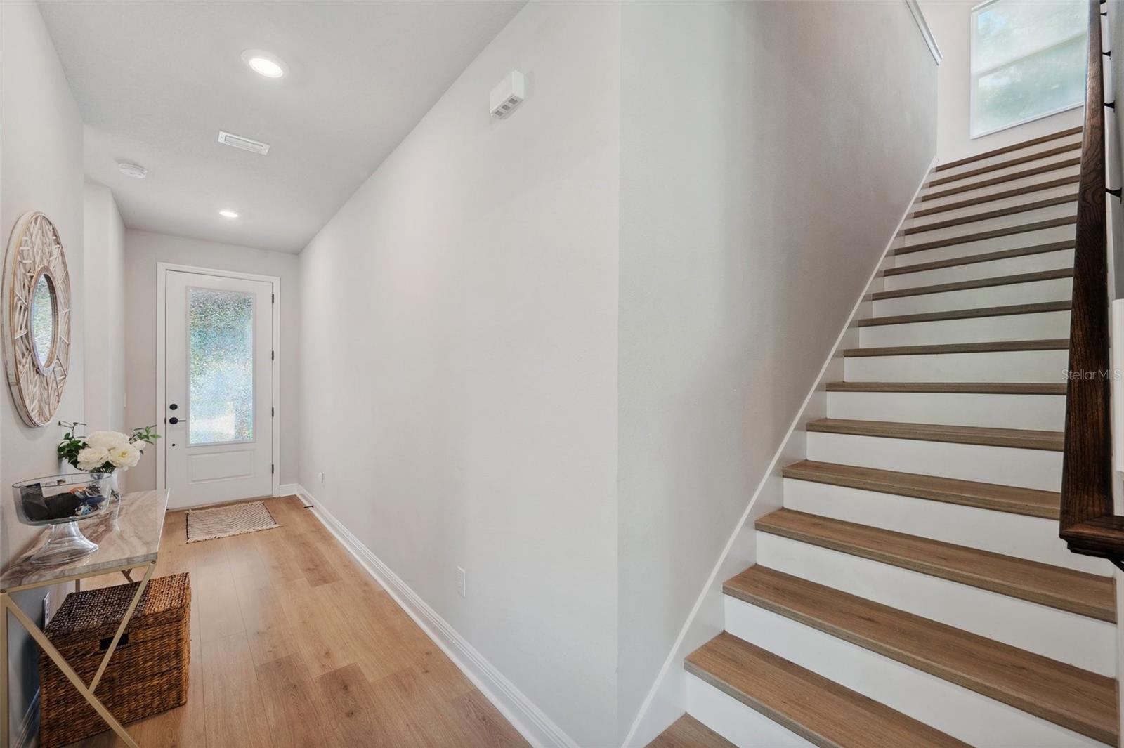Image 21 of 67 For 8095 35th Ave N